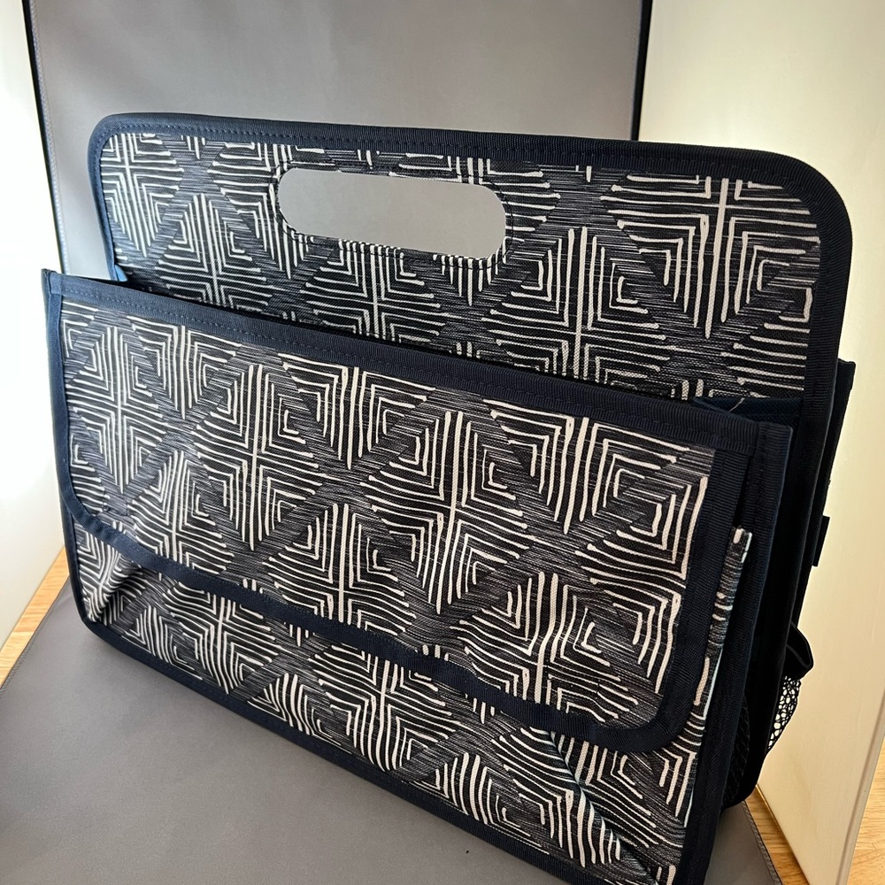 NWT - Deluxe Double Duty Caddy